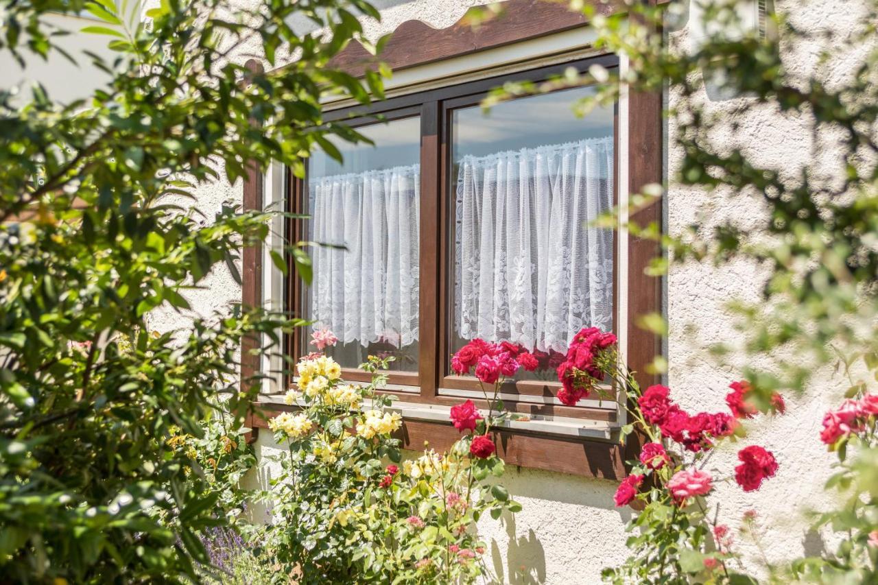 Apartamento Bett und Frühstück bei Gertrud Hergensweiler Exterior foto